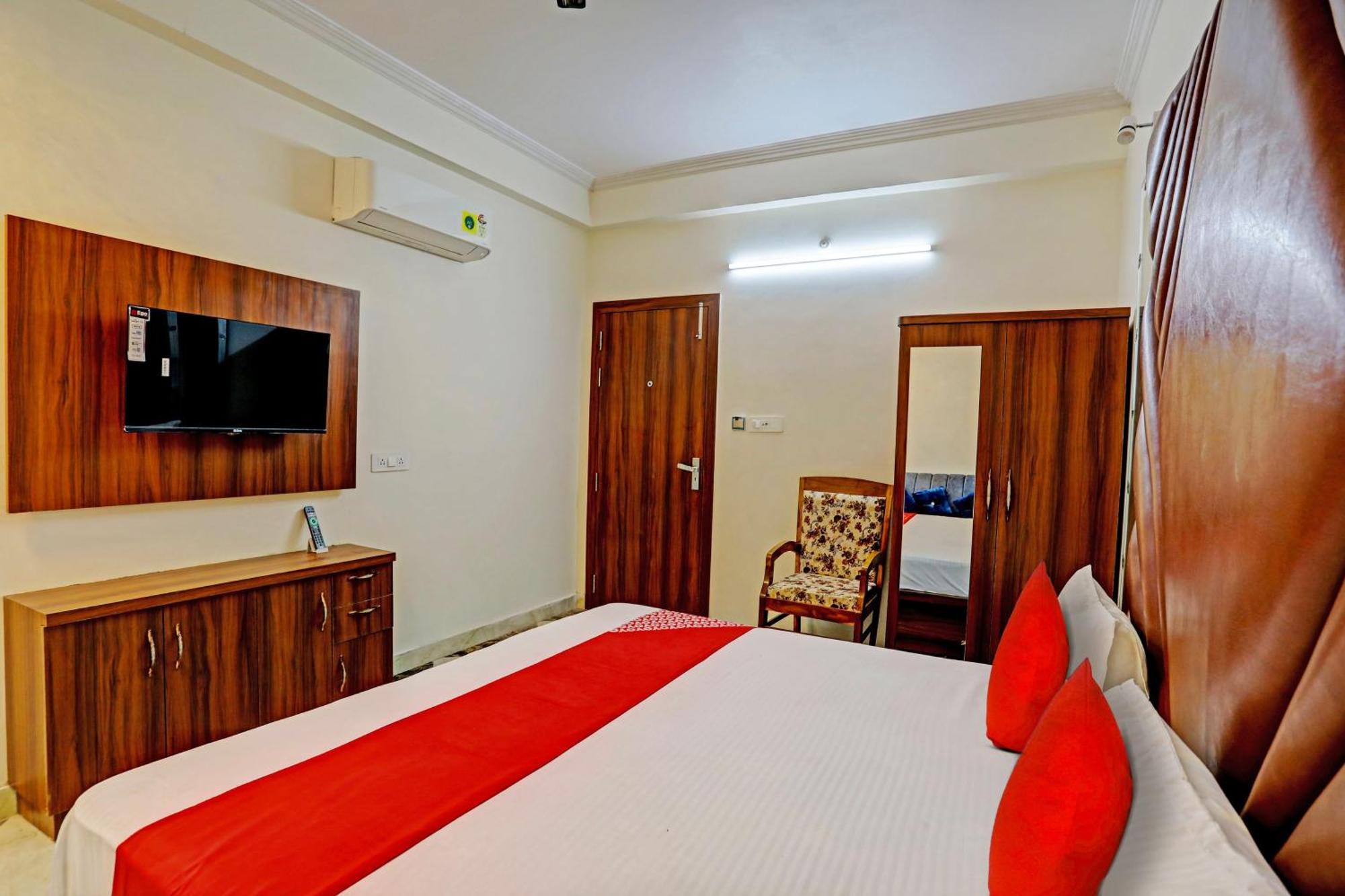 Hotel O Al Diwan Banquet And Suites Kanpur Exterior foto